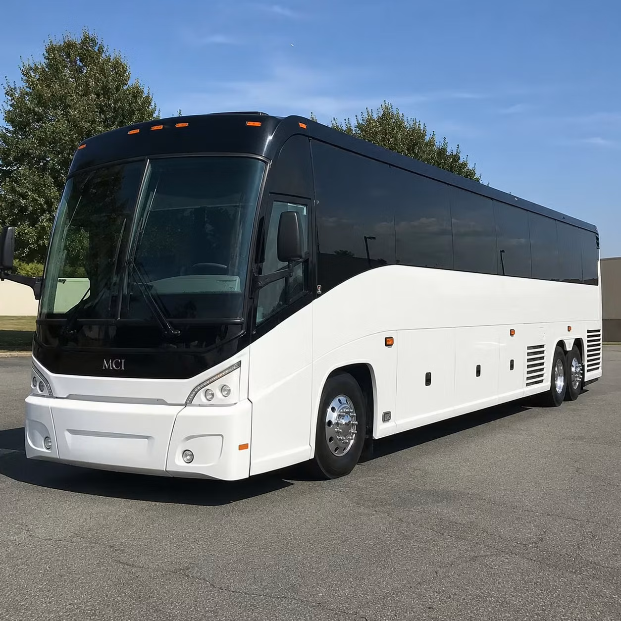 akron sports teams schools and corporate groups all use charterbusakron com for long distance travel